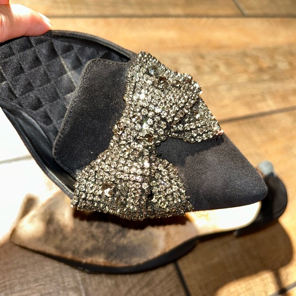 Tory Burch Black Crystal Bow Pointed-Toe Women's Heels Sz 7 1/2 - Picture 15 of 16